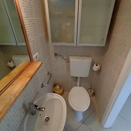 Apartment 60 Valun